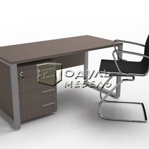Стол офисный на металлическом каркасе Smart 